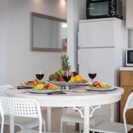Gorgeous View 2 Bedroom Apartment Las Americas Arona  Bagian luar foto
