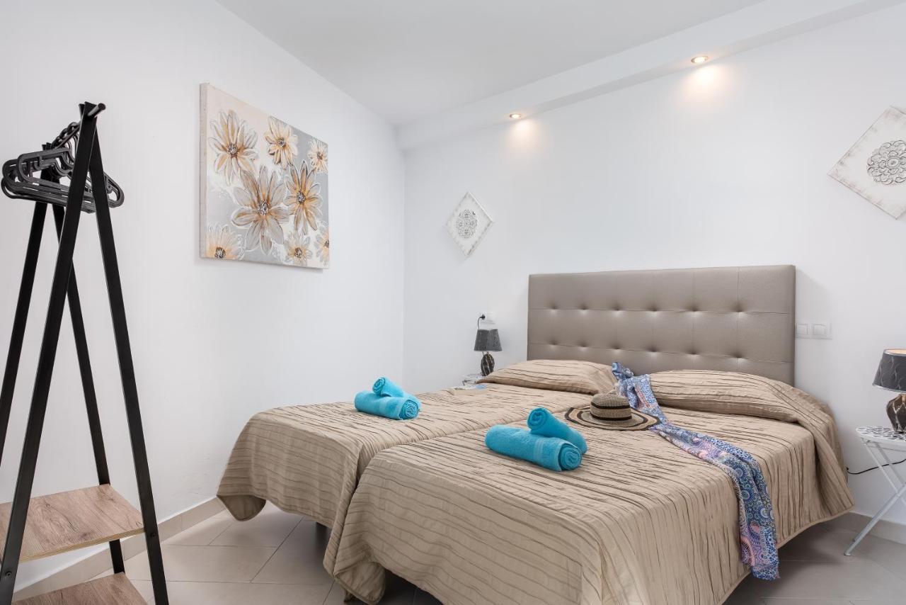 Gorgeous View 2 Bedroom Apartment Las Americas Arona  Bagian luar foto